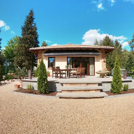 Weise Im Lausitzer-seenland * Grossraeschen