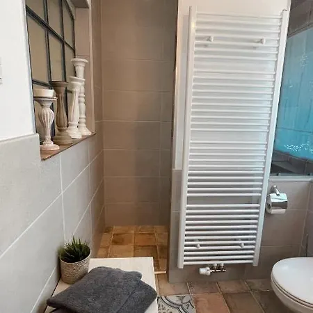 Weise Im Lausitzer-seenland