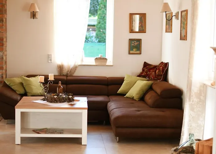 Weise Im Lausitzer-seenland * Grossraeschen