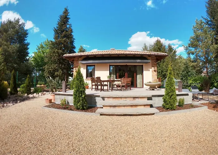 Weise Im Lausitzer-seenland * Grossraeschen