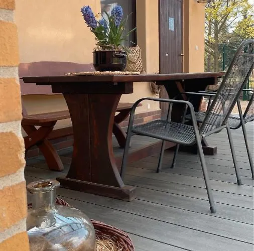 Weise Im Lausitzer-seenland Grossraeschen