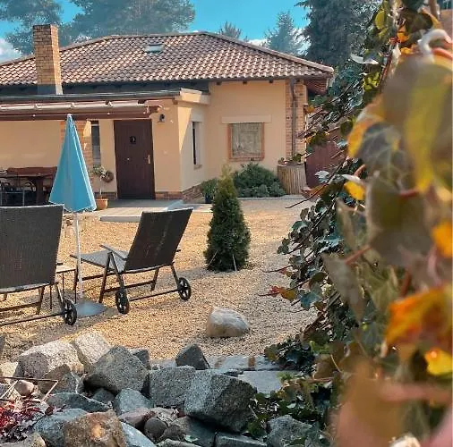 Weise Im Lausitzer-seenland Grossraeschen